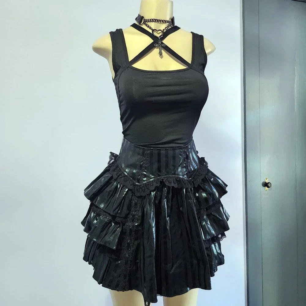 Lip Service Blacklist Layered Black on Black striped Lolita Skirt Size Medium - Picture 1 of 7